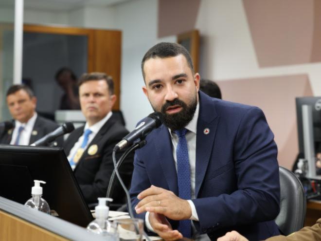 Deputado do Vale do Aço Vota Pela Retirada do Referendo Popular Para Decidir Sobre Privatização da Copasa
