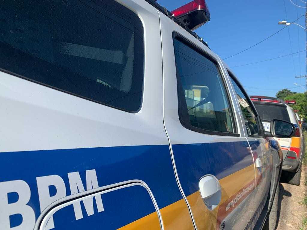 Agonia em João Pinheiro: Homem Enforca Companheira na Frente das Filhas Após Ciúmes