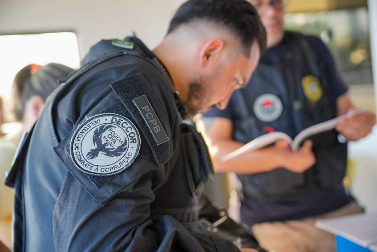 Ex-secretário de Alhandra é principal alvo em operação que investiga desvios em reforma de ginásio