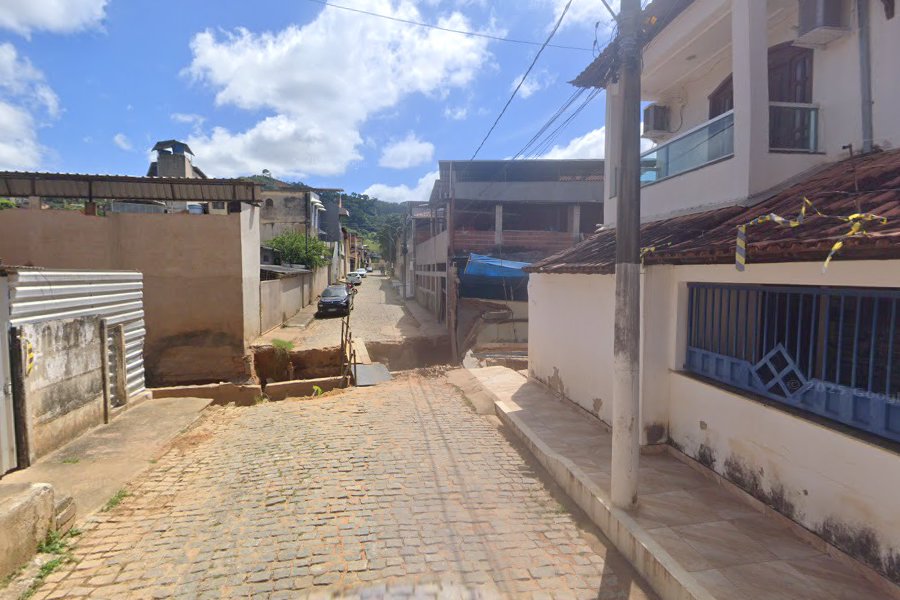 Prejuízos das chuvas passadas em Santana do Paraíso serão resolvidos com recursos próprios após falha de apoio dos governos estadual e federal