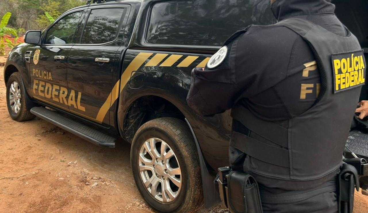 Homens presos em Lontra e Varzelândia por armazenar material de abuso sexual infantil