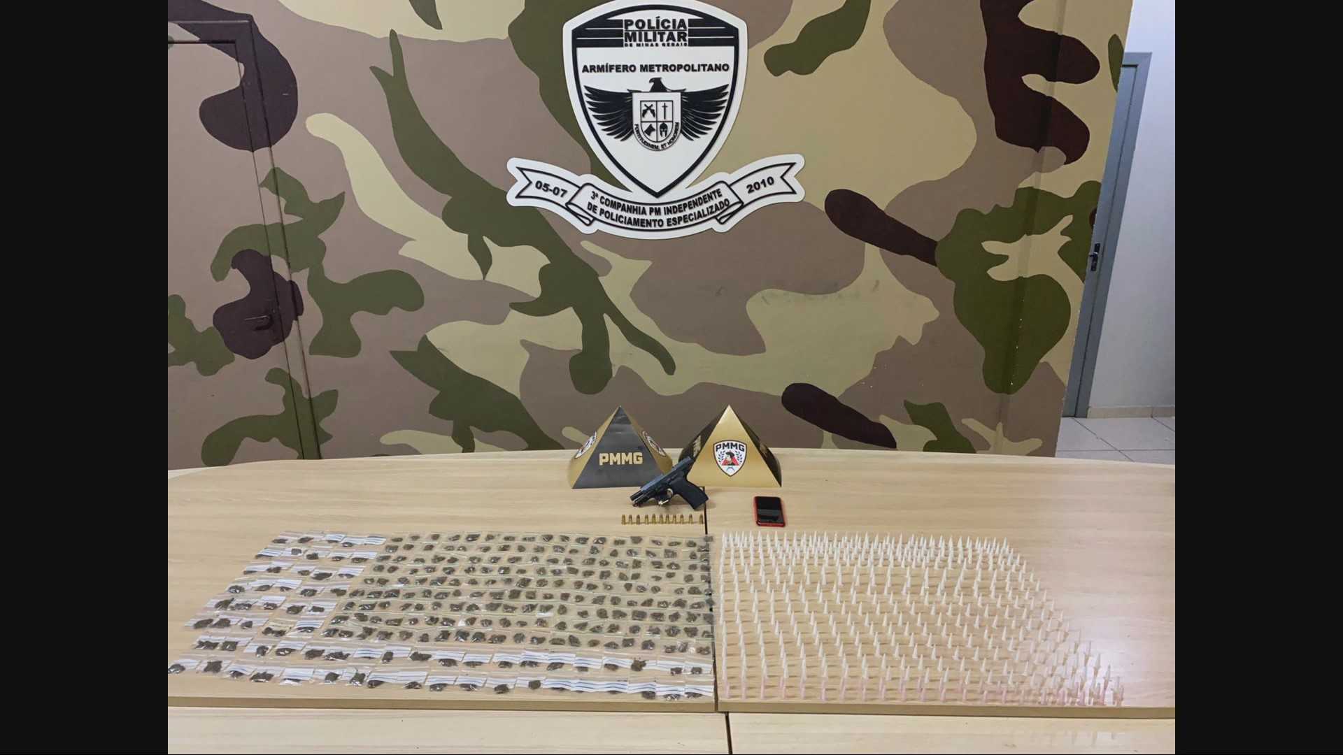 Comando Vermelho: Homem é preso em Santa Luzia com bomba e grande quantidade de drogas