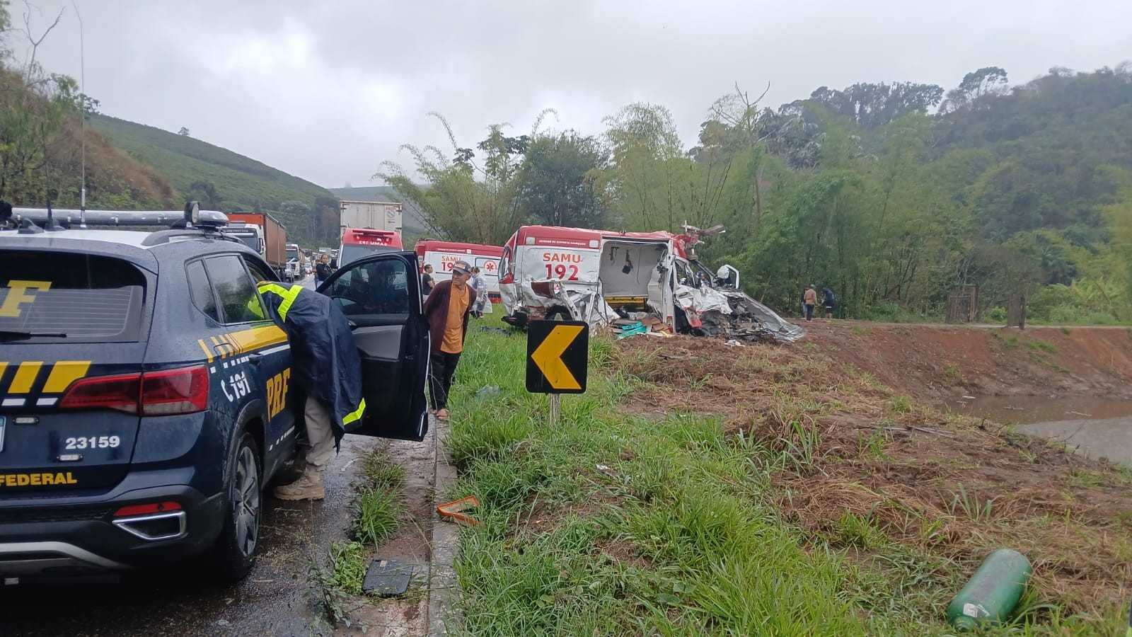 Tragédia na BR-262: Motorista de ambulância do Samu morre em acidente entre Manhuaçu e Matipó