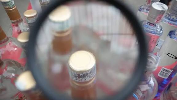 Morte em Poços de Caldas Levanta Suspeita de Intoxicação por Metanol