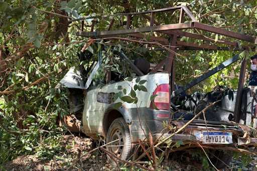 Tragédia em Tarumirim: Adolescente de 15 anos morre em acidente com caminhonete na LMG-766