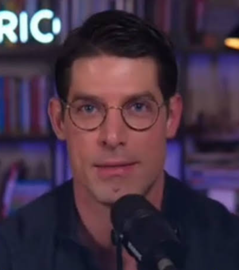 'Superman' desiste de candidatura ao senado em Minas Gerais