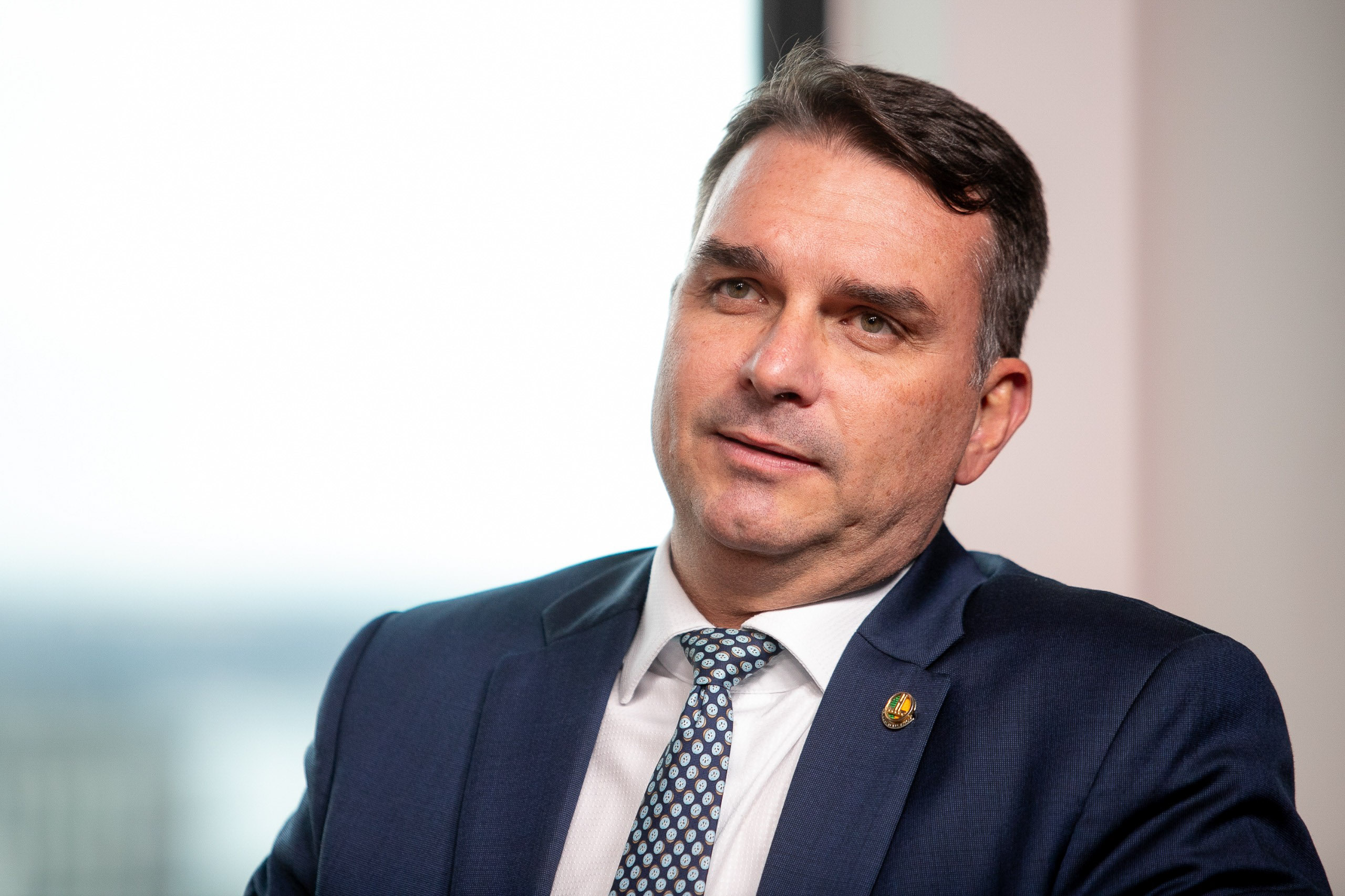 Flávio Bolsonaro vai ser o candidato da direita em 2026