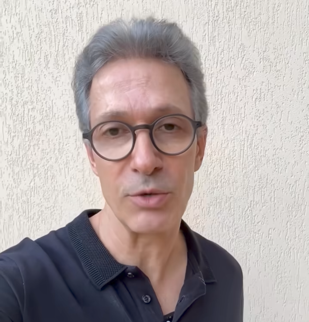 Zema se prepara para despedida em Minas Gerais com herança de dívida bilionária e hospitais regionais inacabados