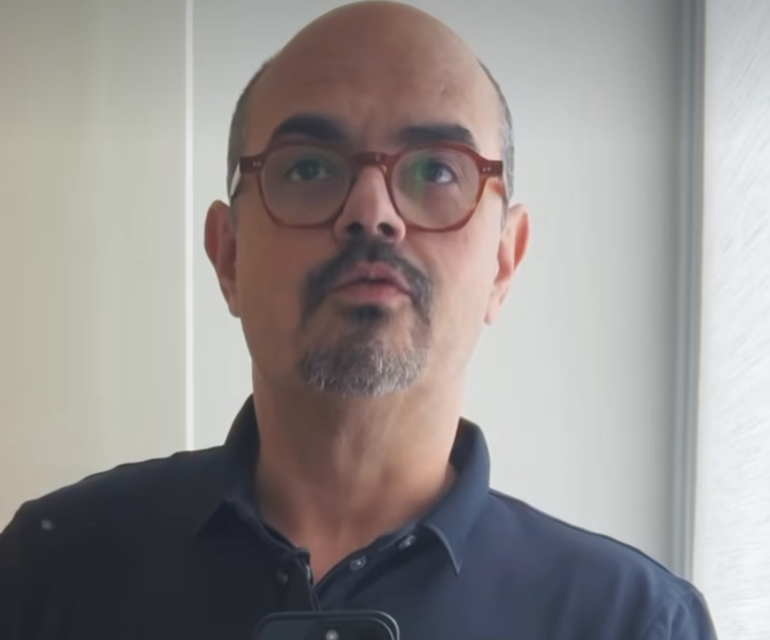 Vice de Zema em Minas Gerais afirma que Flávio Bolsonaro não terá seu palanque