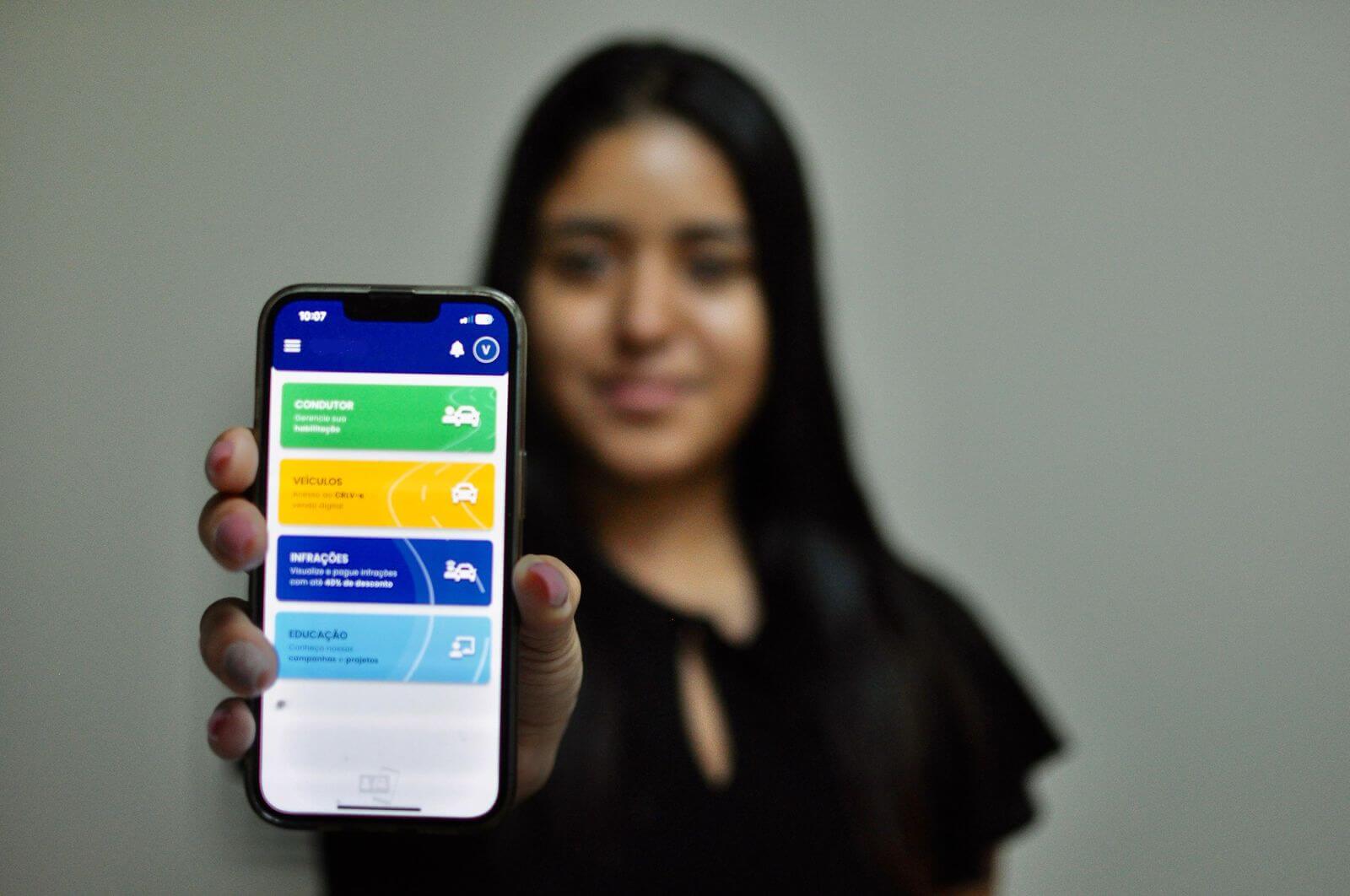 Motoristas terão renovação automática da CNH a partir de 2026