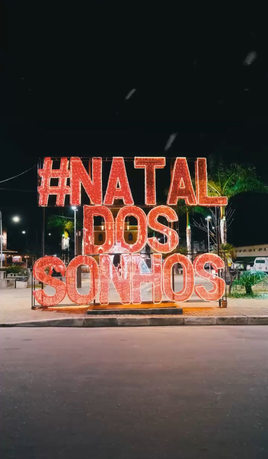 Santana do Paraíso celebra Natal Iluminado com três dias de atrações culturais na Praça de Eventos