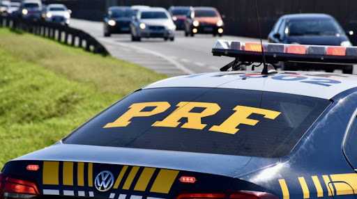 PRF reforça fiscalização nas rodovias federais em Minas Gerais durante a Operação Ano Novo 25/26