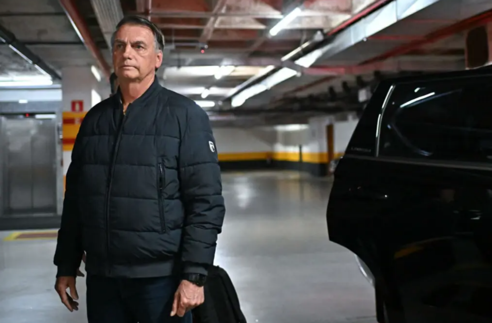 TRF-6 em Minas Gerais restabelece beneficios e seguranca de Jair Bolsonaro