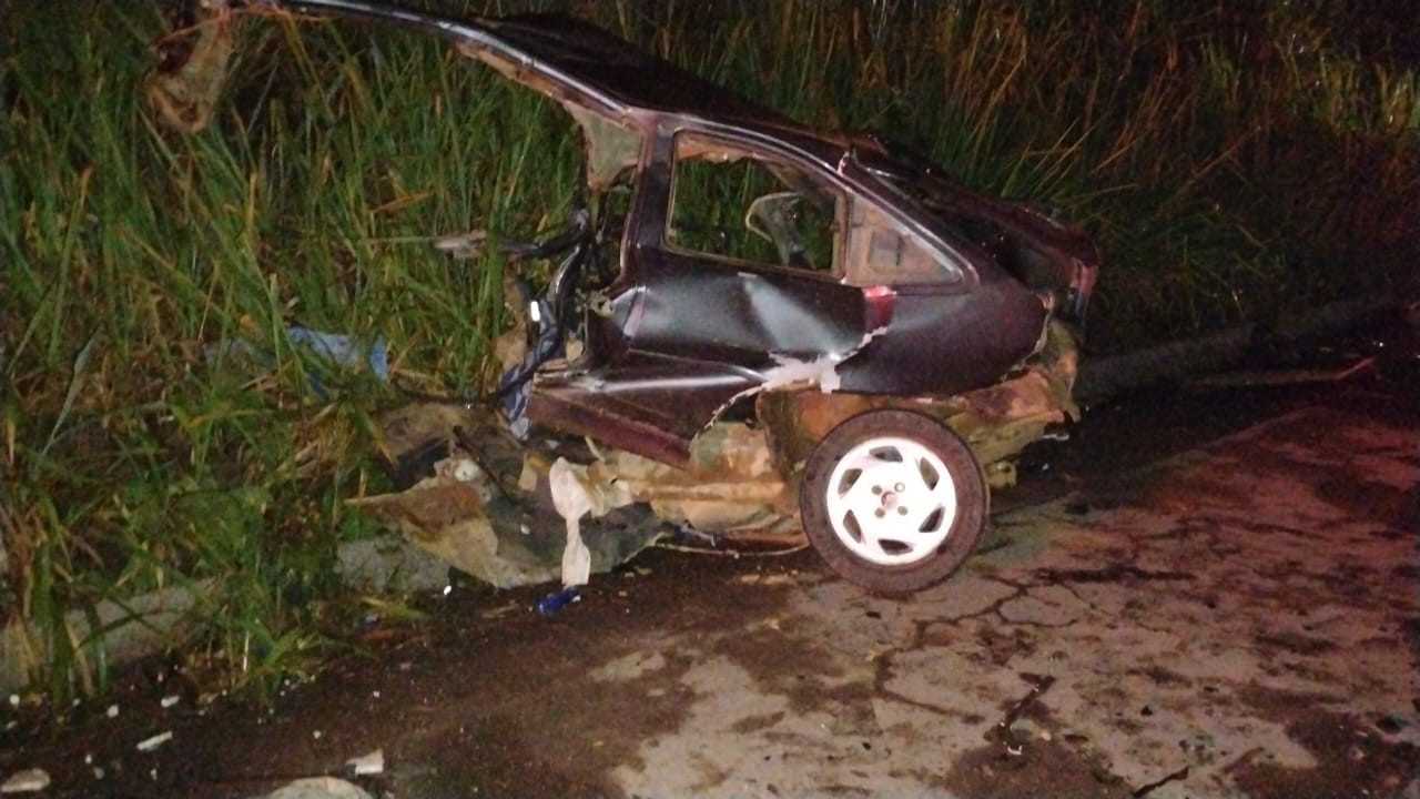 Tragédia na BR-116 em Padre Paraíso deixa casal e criança mortos após colisão frontal