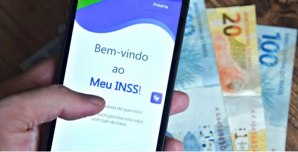 Justiça libera R$ 2,3 bilhões em atrasados para aposentados do INSS