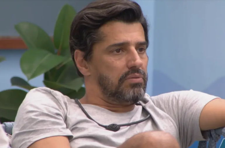 Alberto Cowboy é socorrido às pressas no BBB 26 após engasgar e perder o ar