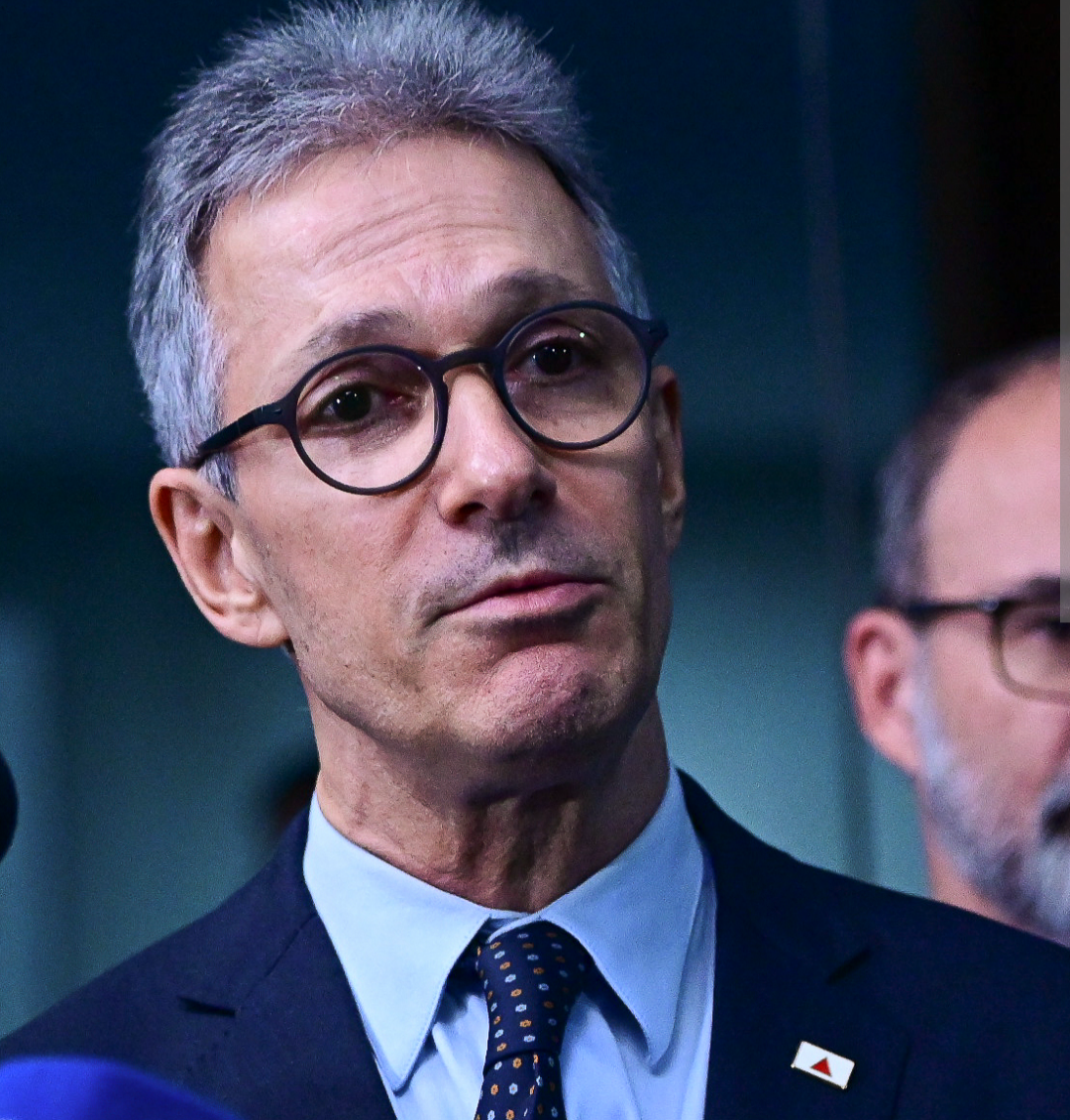 Fim de governo: Zema vai deixar herança maldita de 200 bilhões de reais em dívida e futuro de Minas Gerais fica incerto