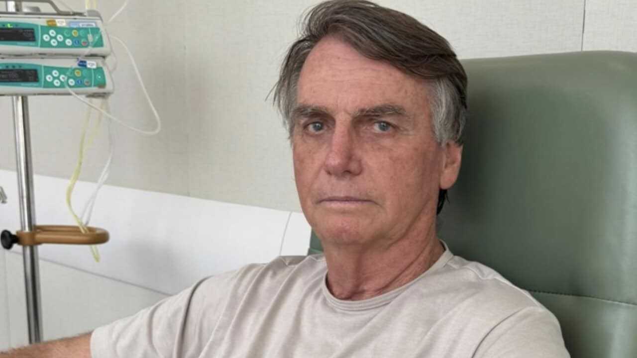 Pedido de prisao domiciliar para Jair Bolsonaro e aprovado por comissao da Camara