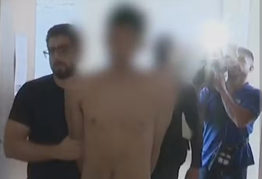 Homem é preso acusado de vender vídeos sexuais da própria filha de 6 anos