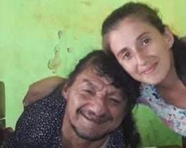 Pablo Acuña veio ao mundo desprovido de braços e pernas, mas esta condição física jamais o impediu de abraçar um dos maiores desafios da vida: criar sua...
