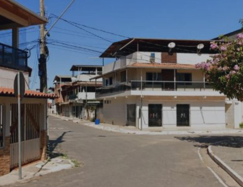 Na madrugada desta quarta-feira, dia 22, a Polícia Militar de Ipaba efetuou a apreensão de dois adolescentes, ambos com 15 anos de idade. Eles são suspe...