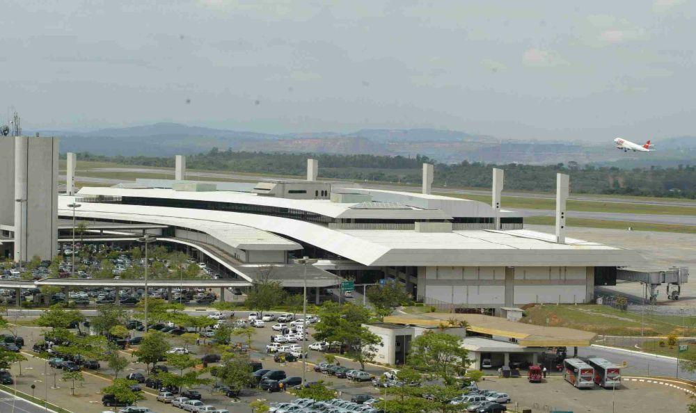 O serviço Conexão Nova Lima Aeroporto de Confins oferece uma rota essencial para quem busca acesso facilitado entre as regiões de Nova Lima e Vila da Se...