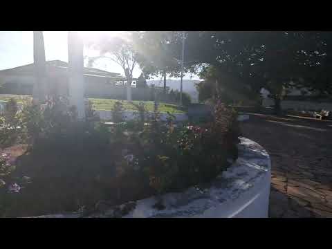 A localidade de Minduri, situada no coração de Minas Gerais, mantém em seu contexto a menção a um elemento singular que se destaca na memória local: a "...