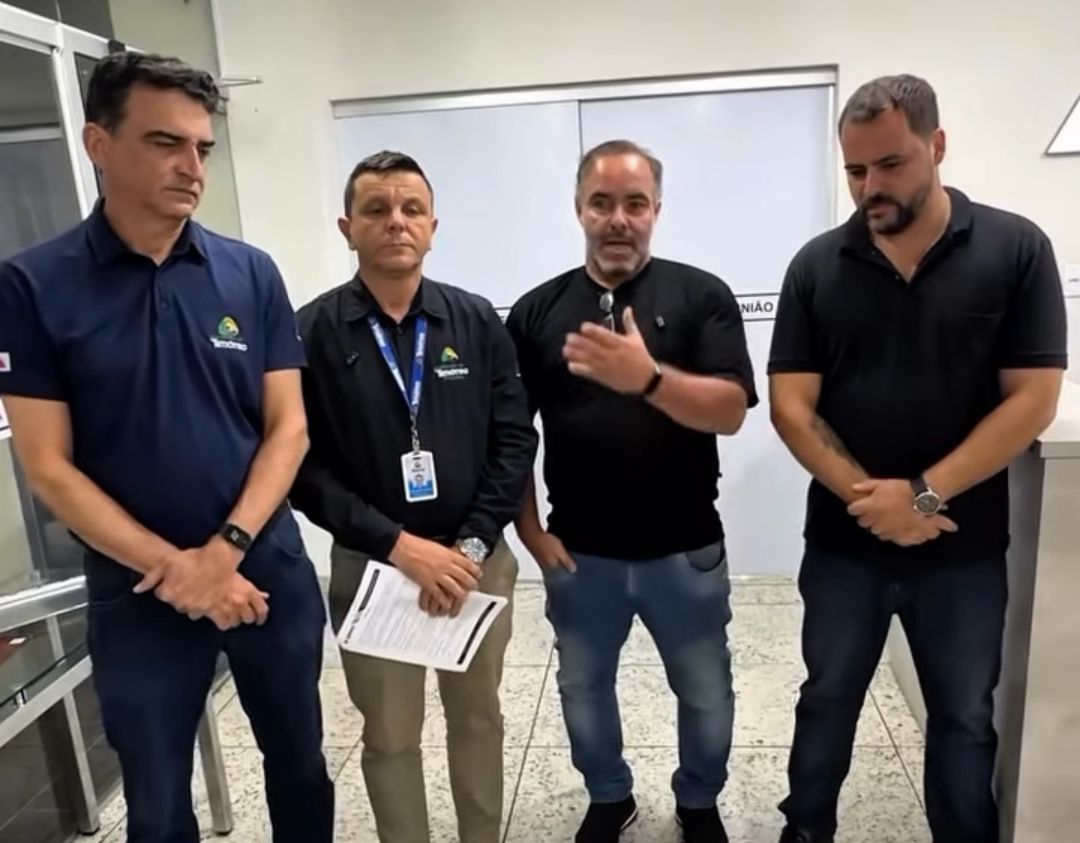 A paralisação dos servidores públicos municipais de Timóteo chegou ao fim em um período de tempo notavelmente curto, encerrando-se em menos de 48 horas....