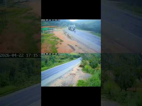 Um acontecimento de elevado perigo foi documentado na BR-116, precisamente no quilômetro 177, no município de Padre Paraíso, em Minas Gerais. A situação...