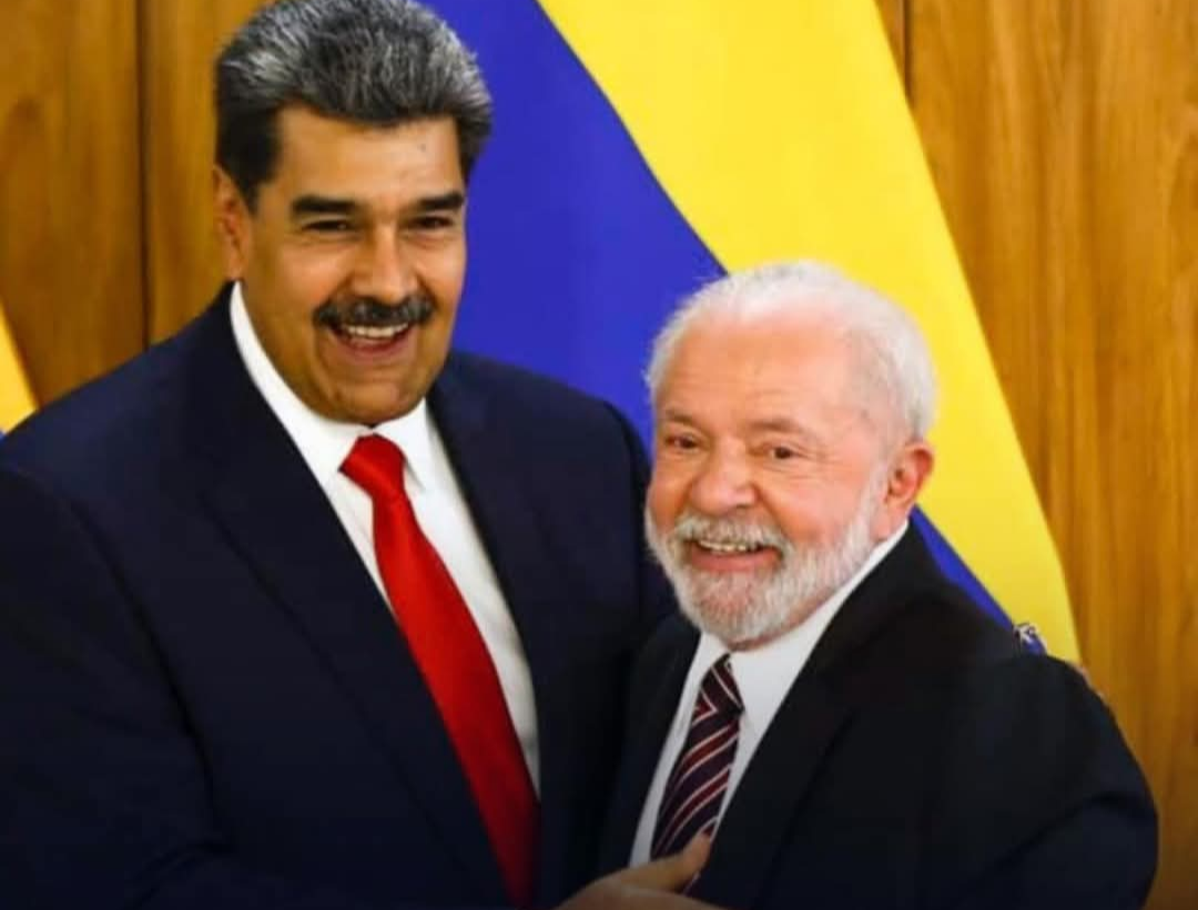 O Partido dos Trabalhadores (PT) formalizou seu apoio ao regresso do ex-presidente da Venezuela, Nicolás Maduro, ao seu país de origem. A manifestação o...