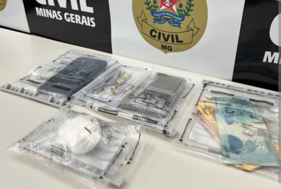 A Polícia Civil de Minas Gerais conduziu uma operação focada no combate ao tráfico de drogas no município de Três Pontas, culminando na prisão em flagra...