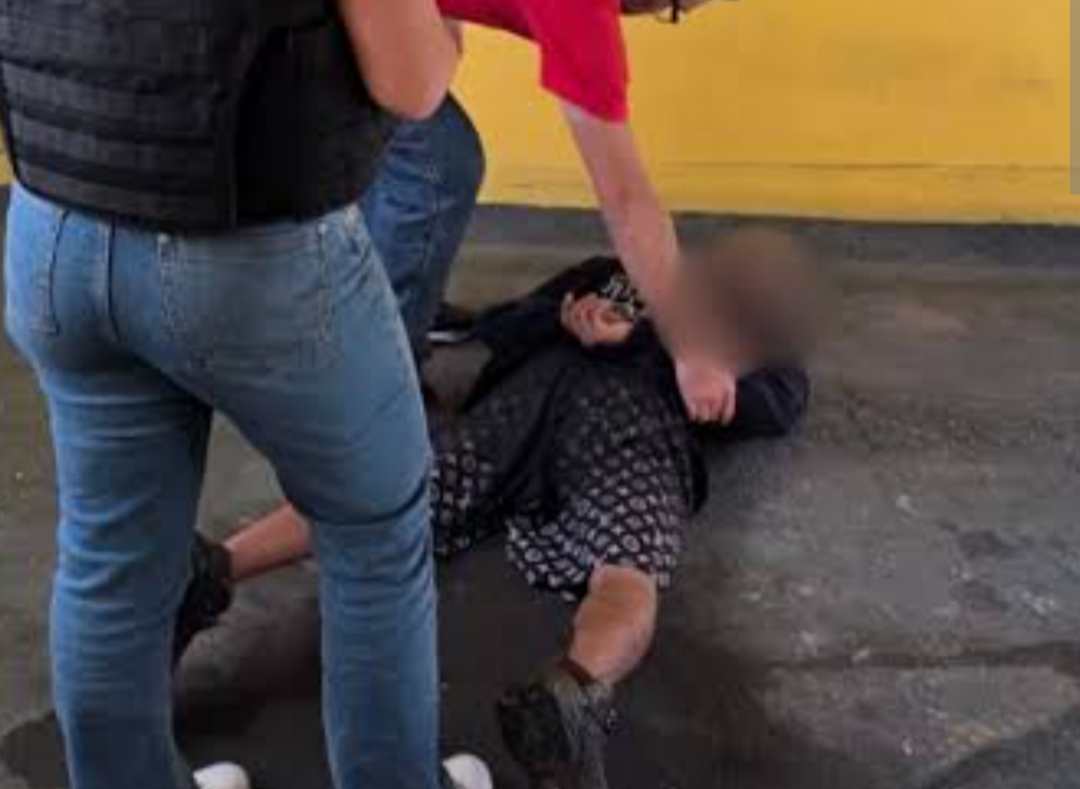 Um indivíduo com histórico criminal notável foi capturado pelas forças de segurança em Poços de Caldas, no sul de Minas Gerais. A prisão ocorreu após a ...