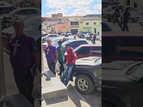 A comunidade de Caraí, localizada em Minas Gerais, foi o foco de um significativo movimento de oração e fé que marcou o dia 26 de abril de 2026. Este at...