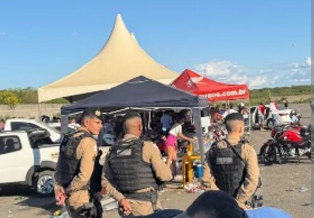 Um evento político realizado em Araçuaí contou com momentos de tensão e desentendimentos durante a presença de um deputado na região. O episódio gerou a...