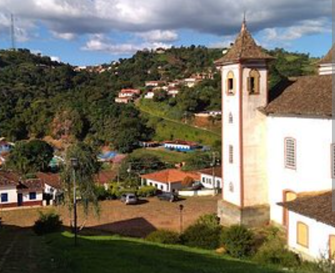 A cidade de Serra Azul de Minas inicia as celebrações da décima quarta edição da Festa da Semana Ruralista no dia vinte e oito de abril de dois mil e vi...