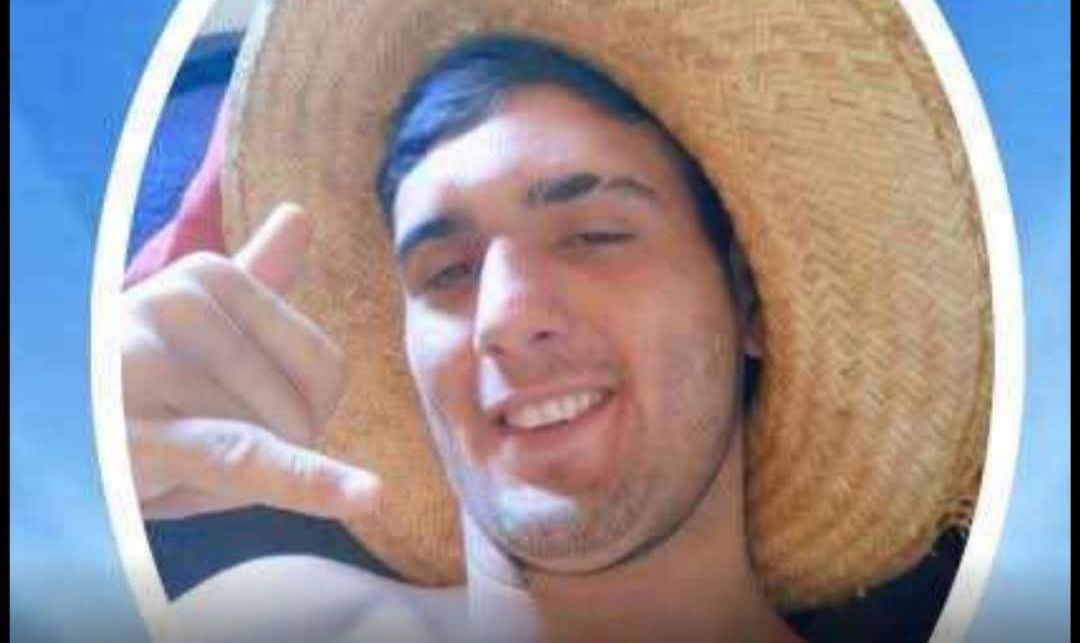 O corpo resgatado das águas do Rio Verde, na cidade de São Lourenço, foi oficialmente identificado como Matheus Daniel de Oliveira, de 25 anos. A descob...