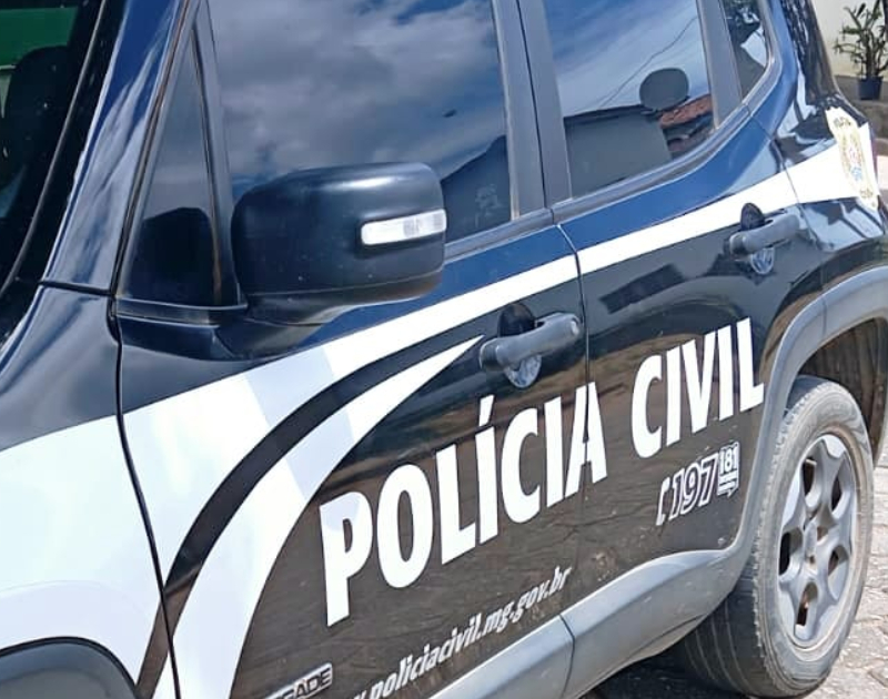 Um homem de 20 anos foi detido em flagrante por envolvimento com o tráfico de drogas durante uma ação da Polícia Civil realizada em Virginópolis, no Les...