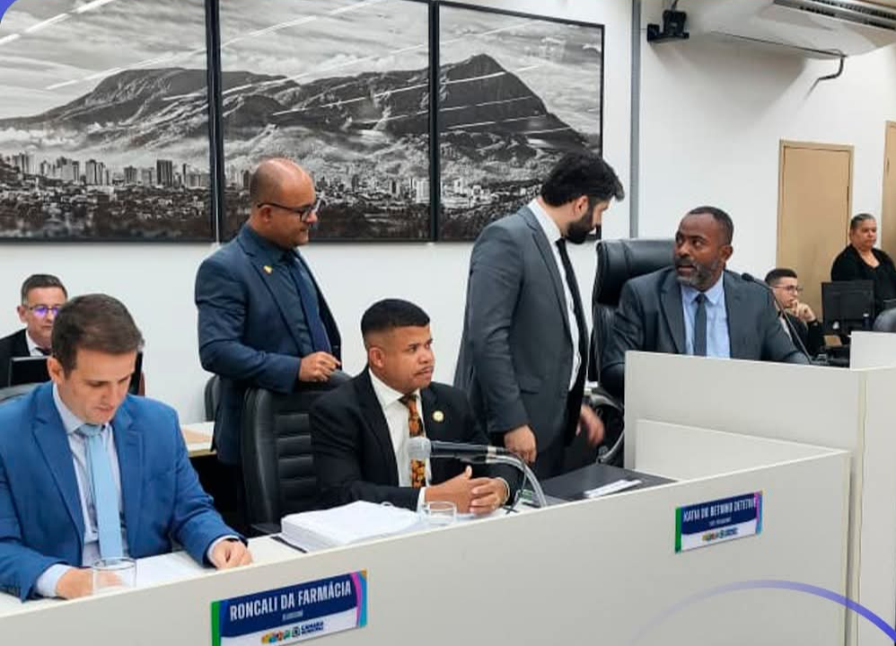 A Câmara Municipal de Governador Valadares foi palco, na tarde desta sexta-feira (08), da conclusão dos trabalhos da Comissão Processante que, ao longo ...