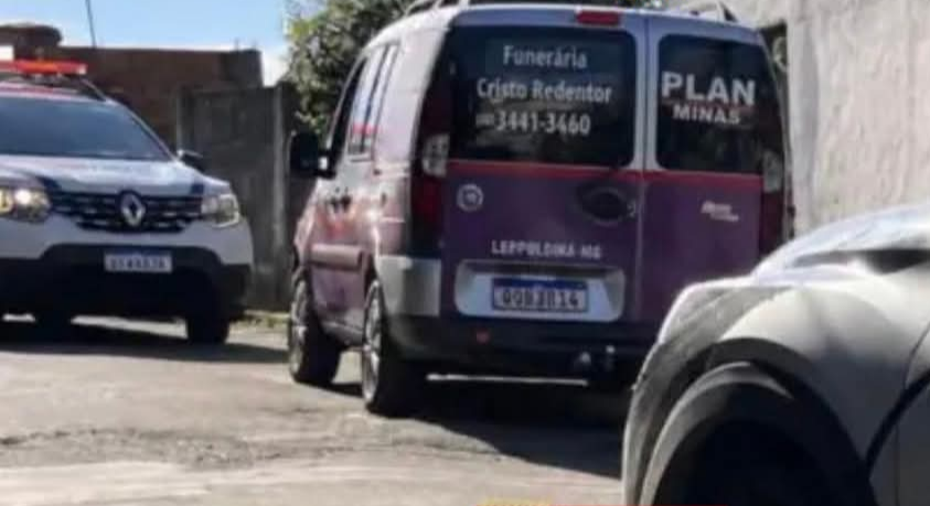 Um jovem de 19 anos foi preso na manhã de sábado (09/05) em Leopoldina, Minas Gerais, após admitir ter causado a morte de seu cunhado, de 44 anos. O inc...