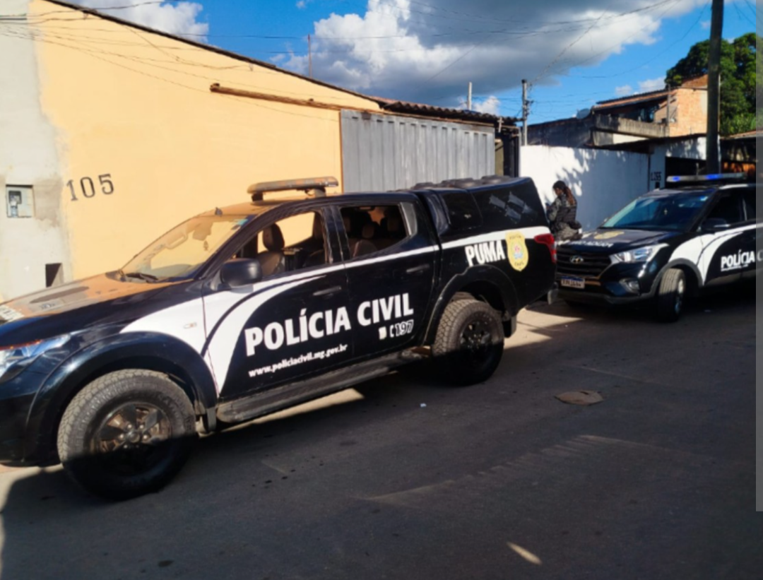 A Polícia Civil de Minas Gerais (PCMG) efetuou a prisão de um homem de 25 anos nesta quarta-feira (13), na cidade de São João Evangelista, localizada na...