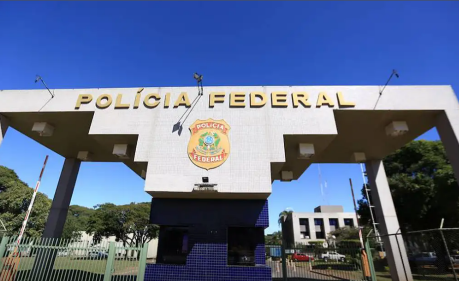 A Polícia Federal (PF) deflagrou uma operação nesta terça-feira (19) com o objetivo de investigar um perito de sua própria instituição. O profissional é...