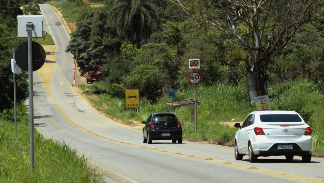 O Departamento de Estradas de Rodagem de Minas Gerais (DER-MG), sob a gestão do Governo de Minas, começará em junho a instalação de uma nova geração de ...