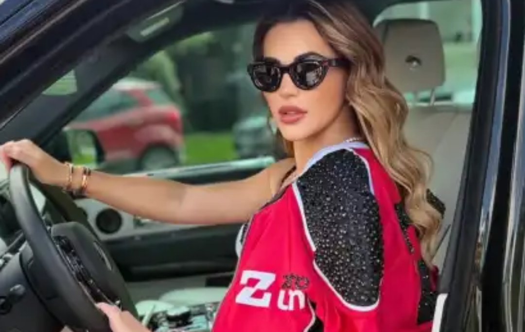 A influenciadora digital e advogada Deolane Bezerra foi detida nesta quinta-feira, 21 de maio de 2026, em São Paulo, como parte de uma operação do Minis...