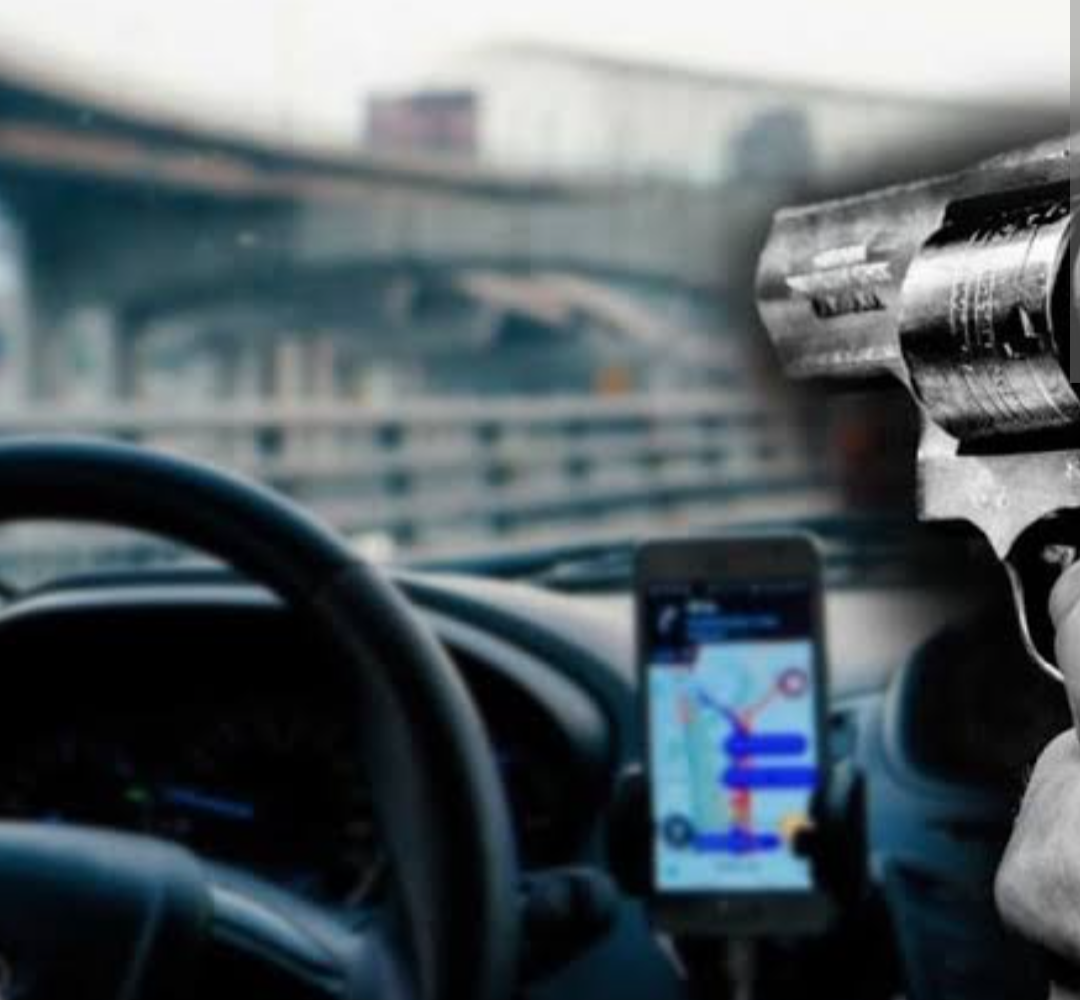 A Polícia Militar em Ipatinga está em busca do autor de um assalto ocorrido na tarde da última segunda-feira, dia 25. Um motorista de aplicativo, de 32 ...
