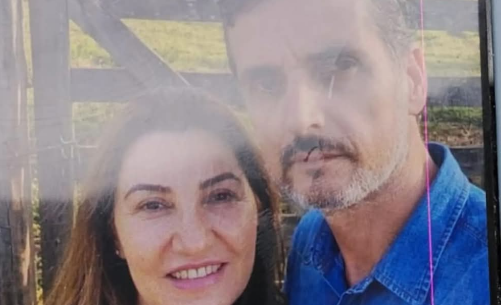 Alex Almeida de Barros, de 48 anos, apontado como principal suspeito de assassinar Rosi Mari Marcelly Ayala, de 52 anos, foi detido nesta quarta-feira (...