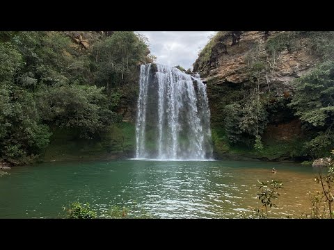 A cidade de Guimarânia, em Minas Gerais, é lar da deslumbrante Cachoeira Dos Borges, um destino que atrai amantes da natureza e aventureiros. Conhecida ...