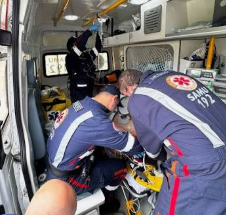 Uma ocorrência de disparos de arma de fogo foi registrada na Feira do Canaã em Ipatinga, resultando em duas pessoas feridas. O incidente mobilizou as au...