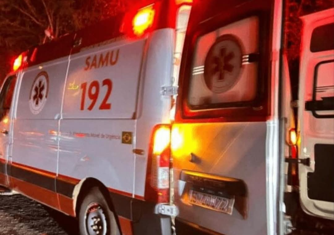 Um jovem de 19 anos faleceu na madrugada desta terça-feira (02), em Montes Claros, após se envolver em um grave acidente de motocicleta. O incidente, qu...