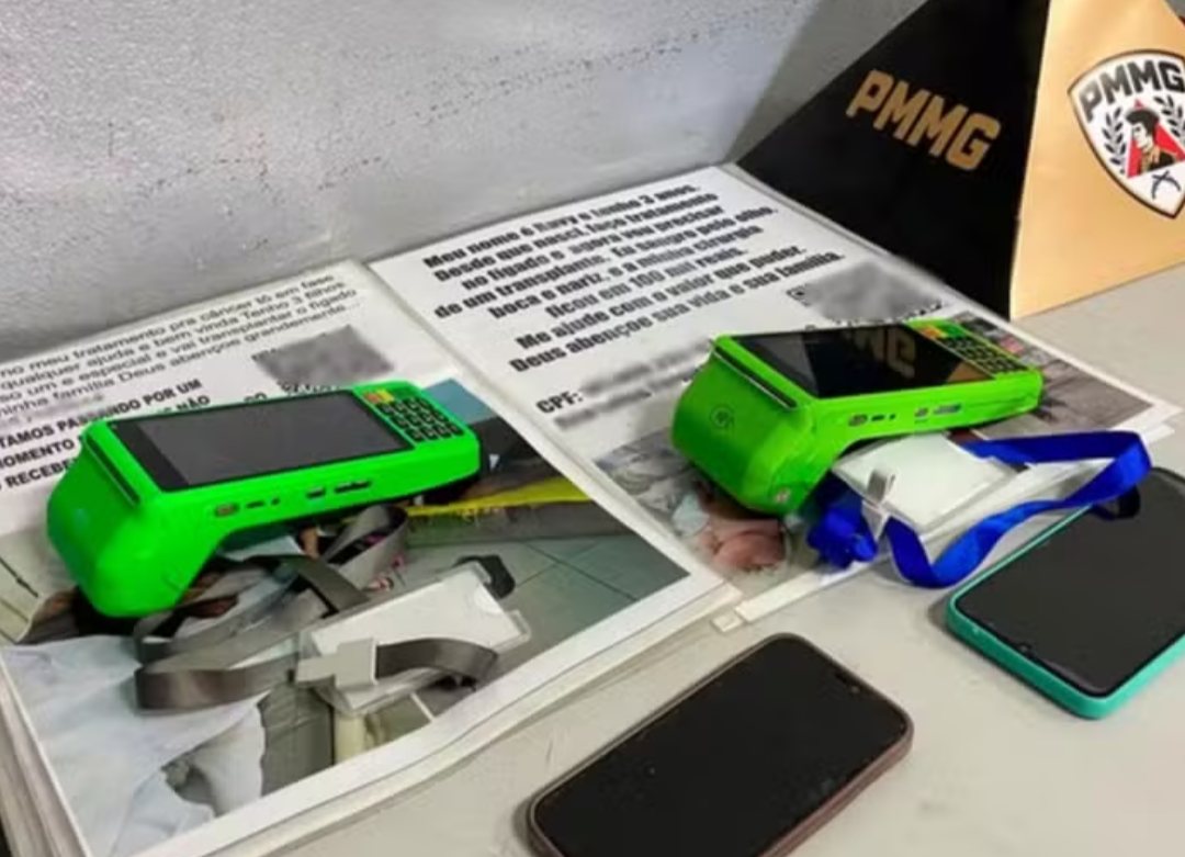 Duas mulheres, de 19 e 36 anos, foram detidas em flagrante por estelionato na terça-feira (9), no Centro de Patos de Minas, no Alto Paranaíba. A Polícia...