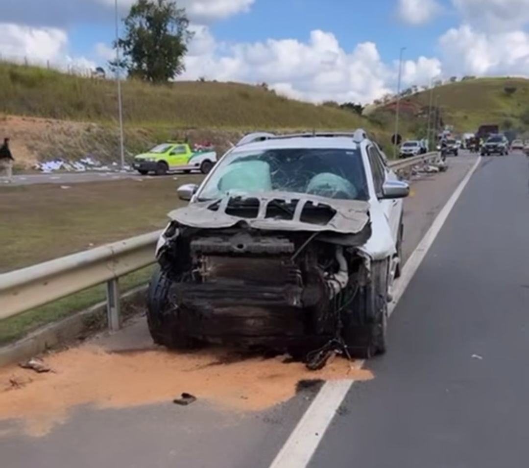 Uma gravíssima colisão entre dois veículos resultou na morte de uma mulher na BR-116, na altura do município de Ubaporanga. O trágico evento, envolvendo...